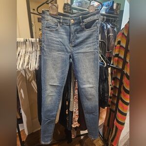 American Eagle Outfitters Light Blue Skinny Jeans